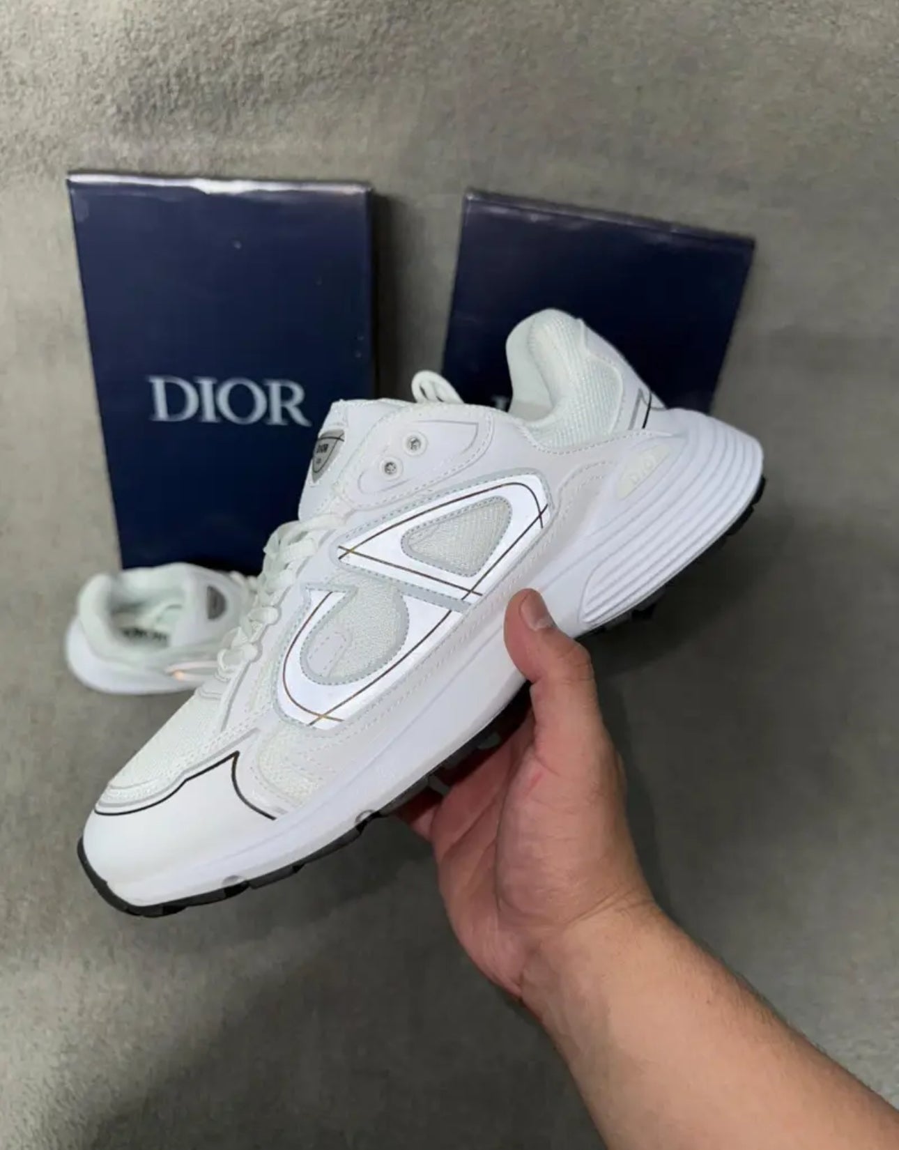 Dior B30